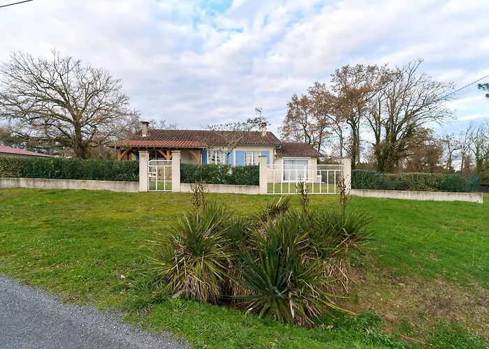 Ferienhaus Des 3 étangs Echourgnac